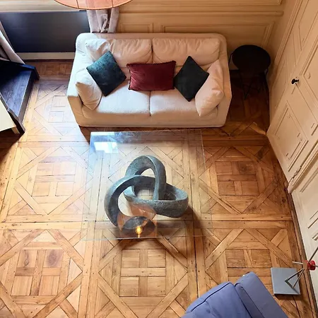 L'auguste - Metro A D - Coeur De Apartment *