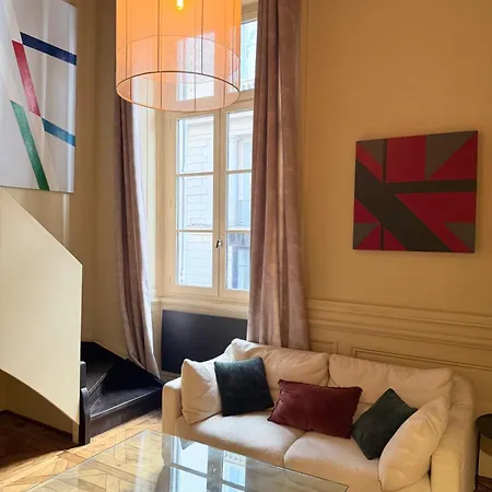 L'auguste - Metro A D - Coeur De Apartment *
